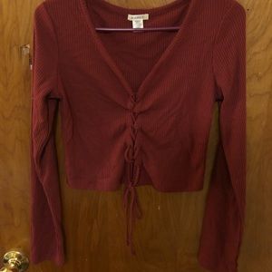 Laced front cropped long sleeve